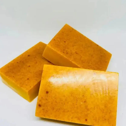 Savon fait à la main au curcuma, savon à l'acide kojique au citron, savon de douche et pour le visage, nettoyage en profondeur pour les soins de la peau du visage et du corps, 100g Marvella